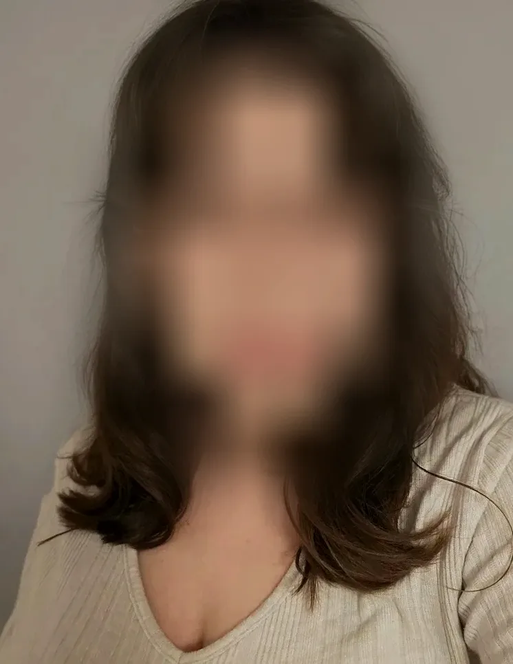 Helena, 26