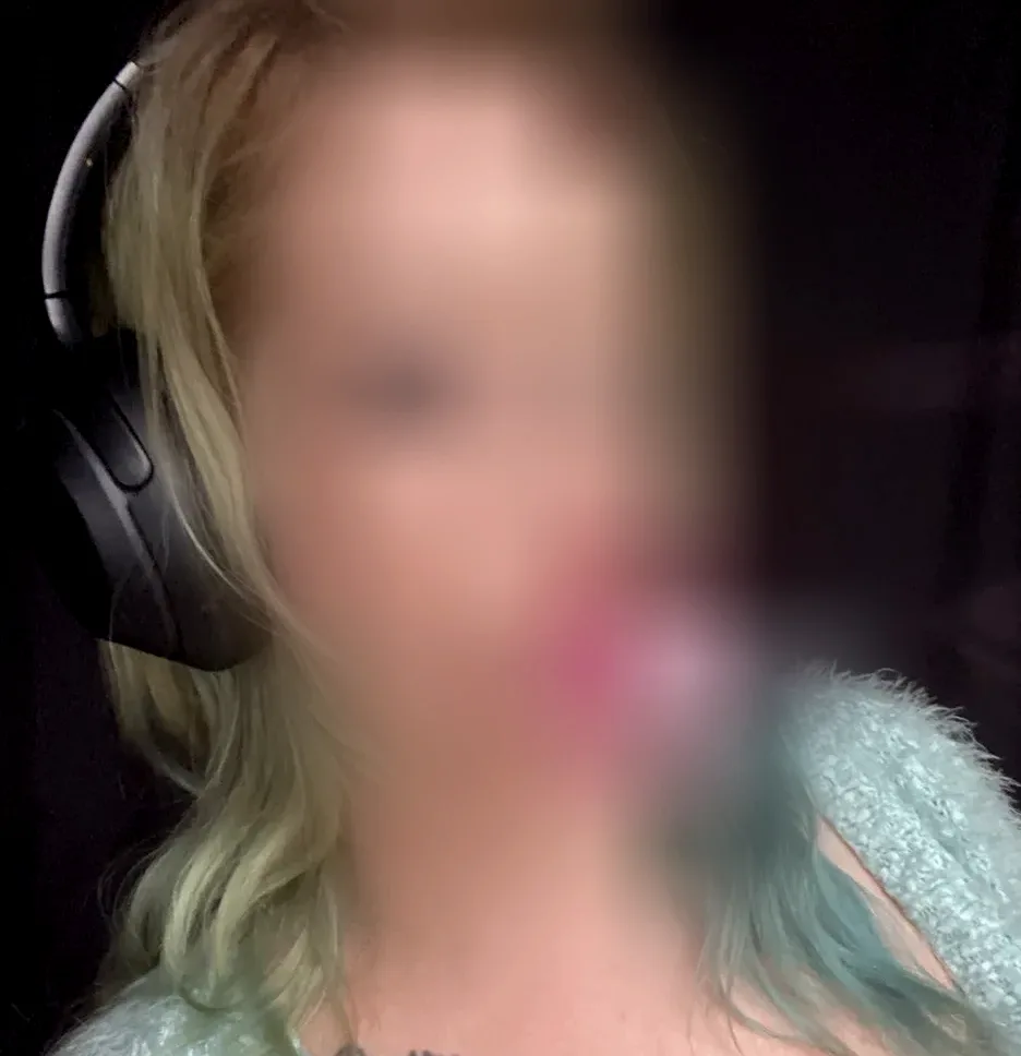 Kathleen, 35