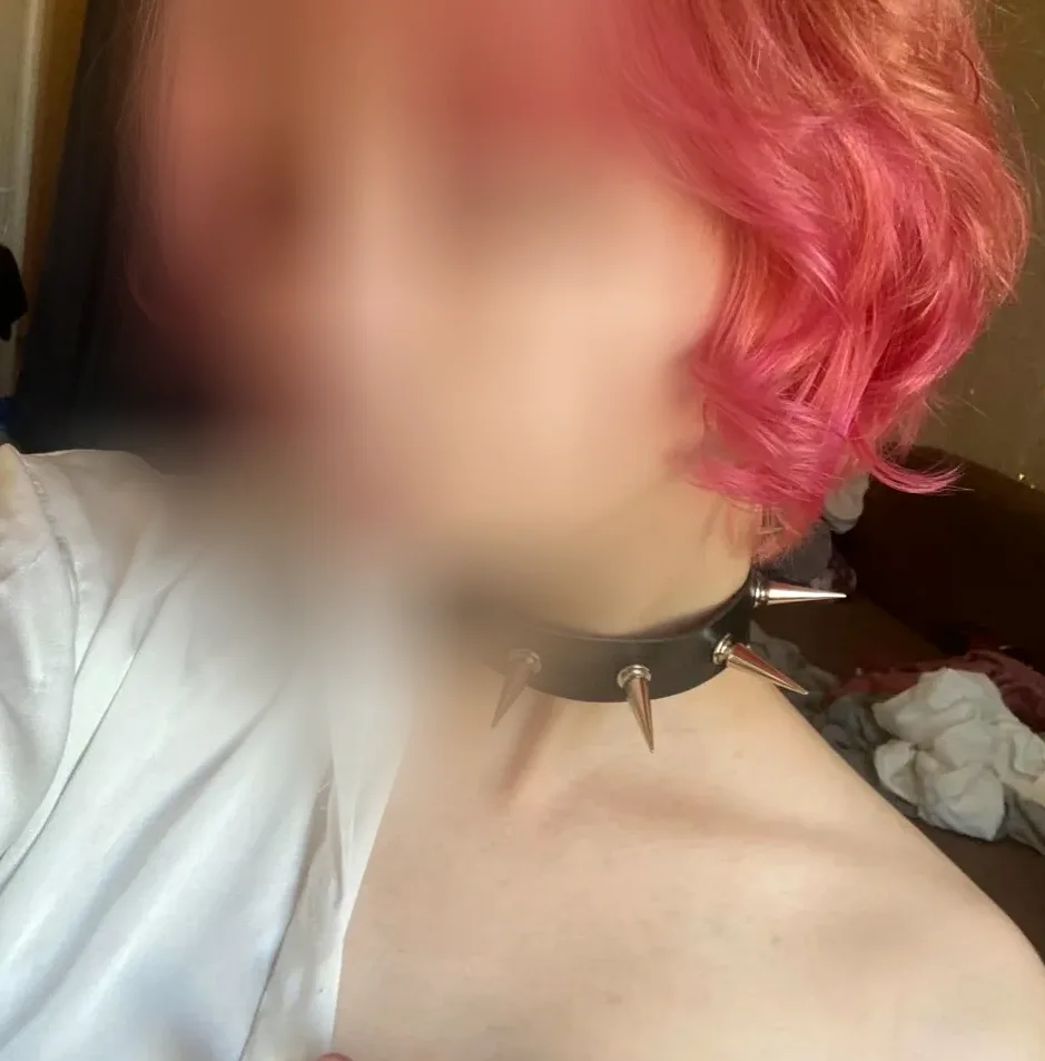Ramona, 19